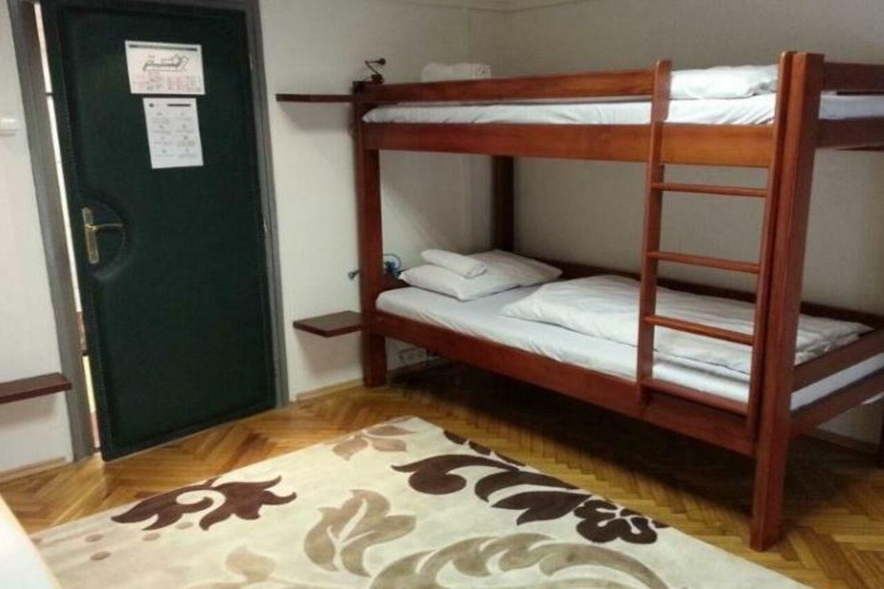 Walking Bed Budapest Hostel Εξωτερικό φωτογραφία