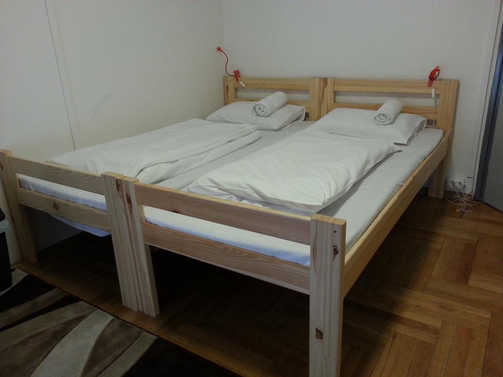 Walking Bed Budapest Hostel Δωμάτιο φωτογραφία