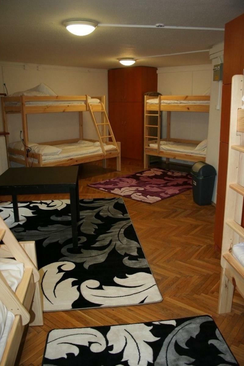 Walking Bed Budapest Hostel Εξωτερικό φωτογραφία