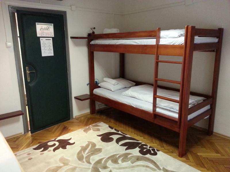 Walking Bed Budapest Hostel Εξωτερικό φωτογραφία